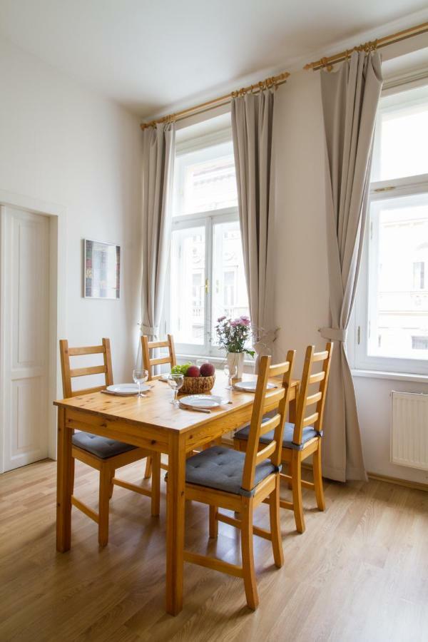 Aparthotel Zahrebska Prague
