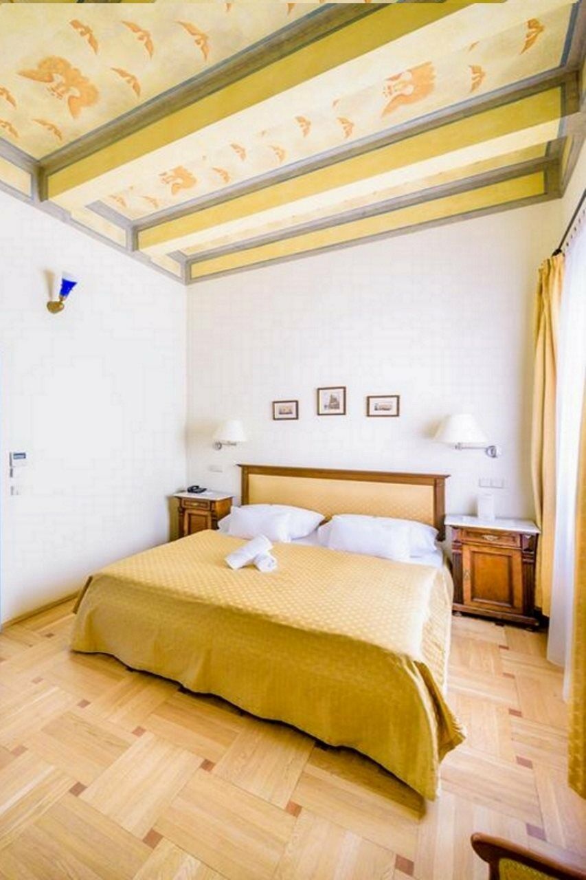 Hotel Elite