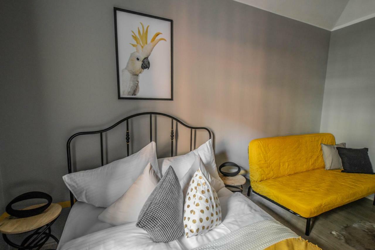 Stylish Close To Eden Garden