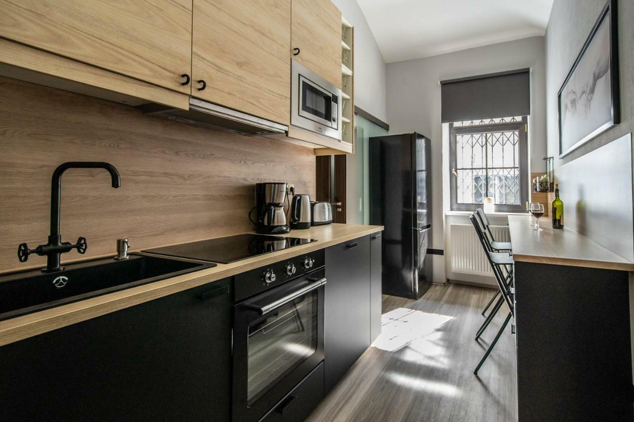 Stylish Close To Eden Garden Apartment