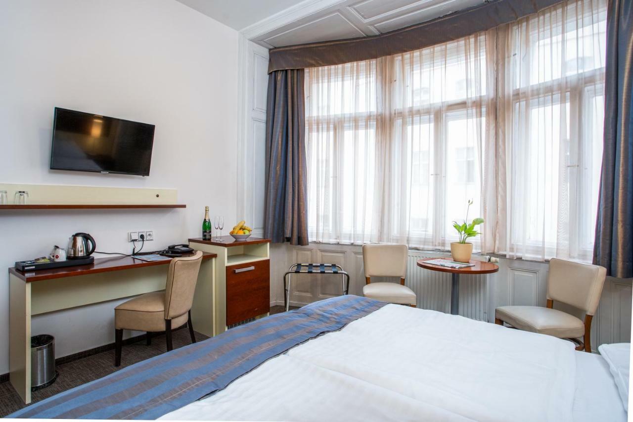 Gloria 4* Prag