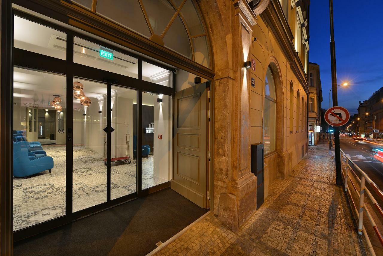 Ea New Town Hotel