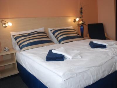 Uno 4* Prague