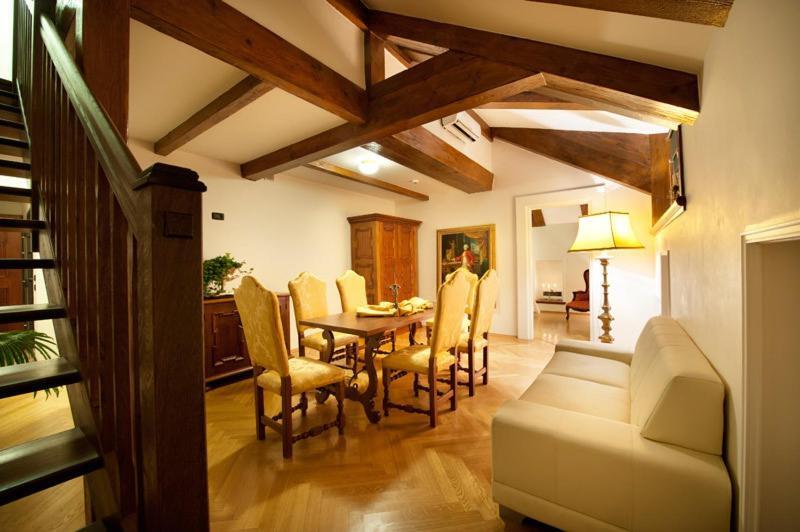 Hotel Charles Bridge Palace 4*