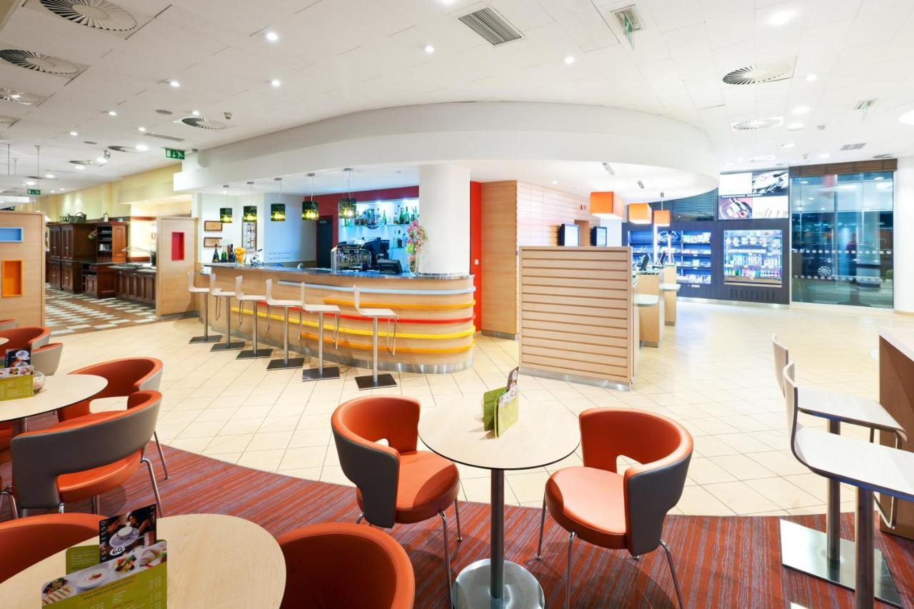 Ibis Mala Strana 3* Prague