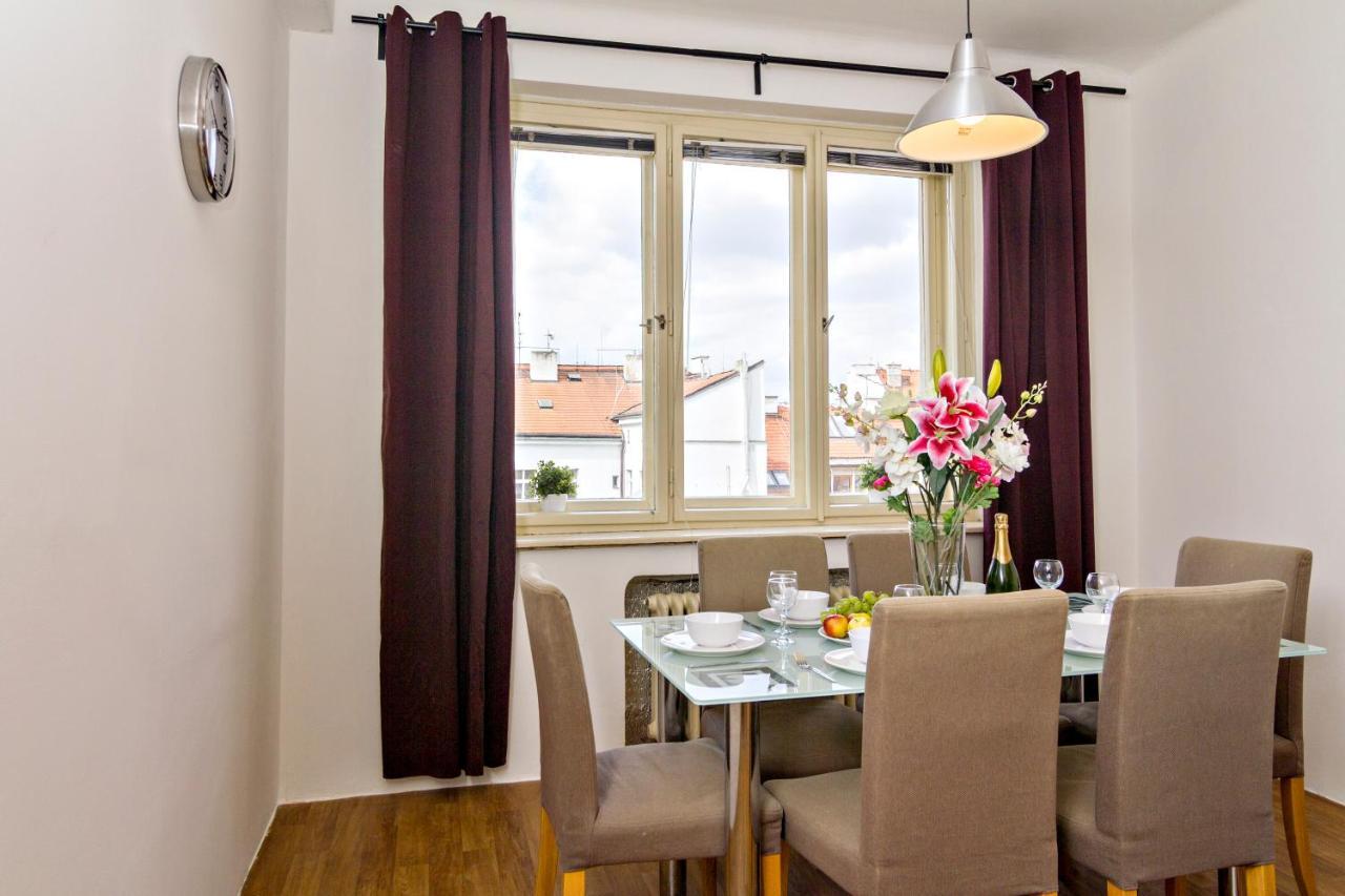 Apartment With 2 Bathrooms Prague