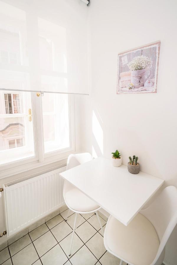 Pushkin Apartment *