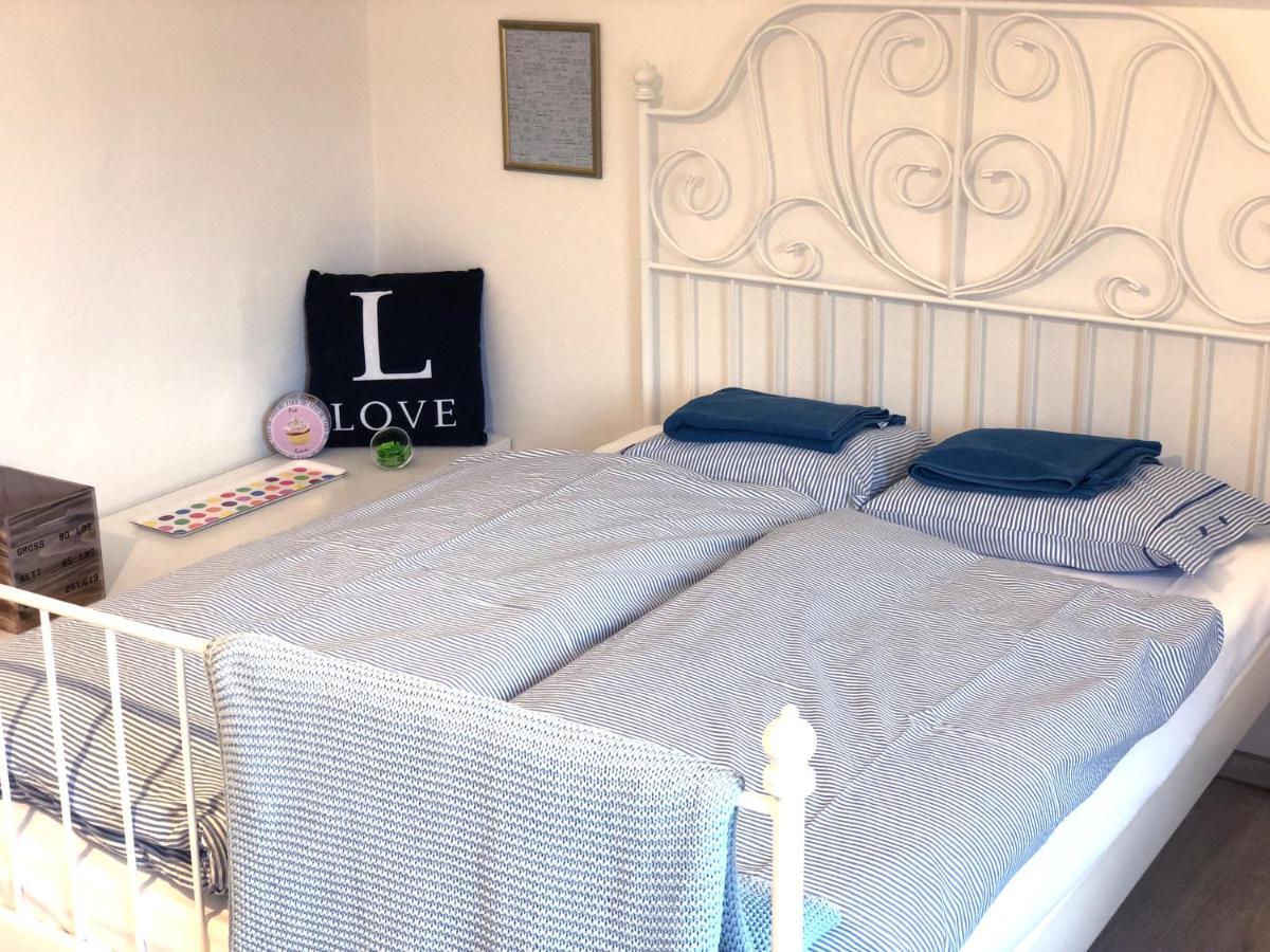 Emma&peter's Homestay Prague