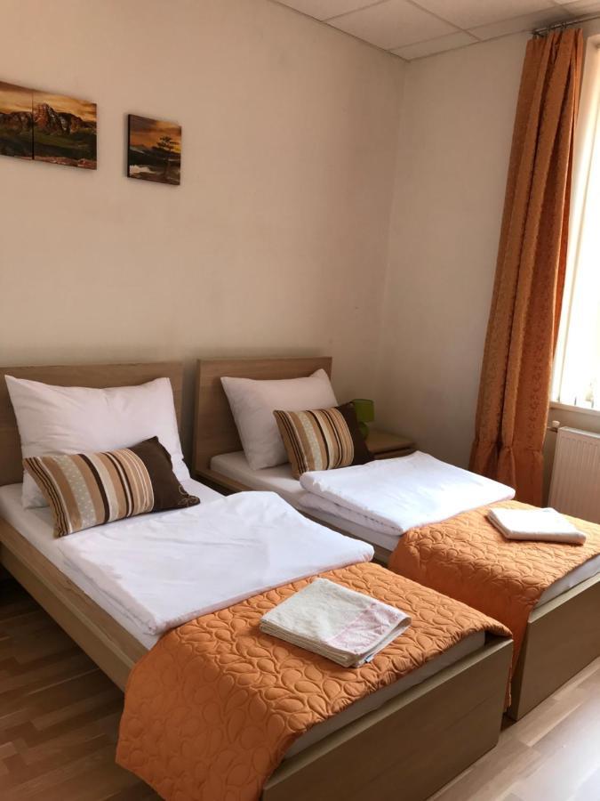 Apartment 7 Bubenecska