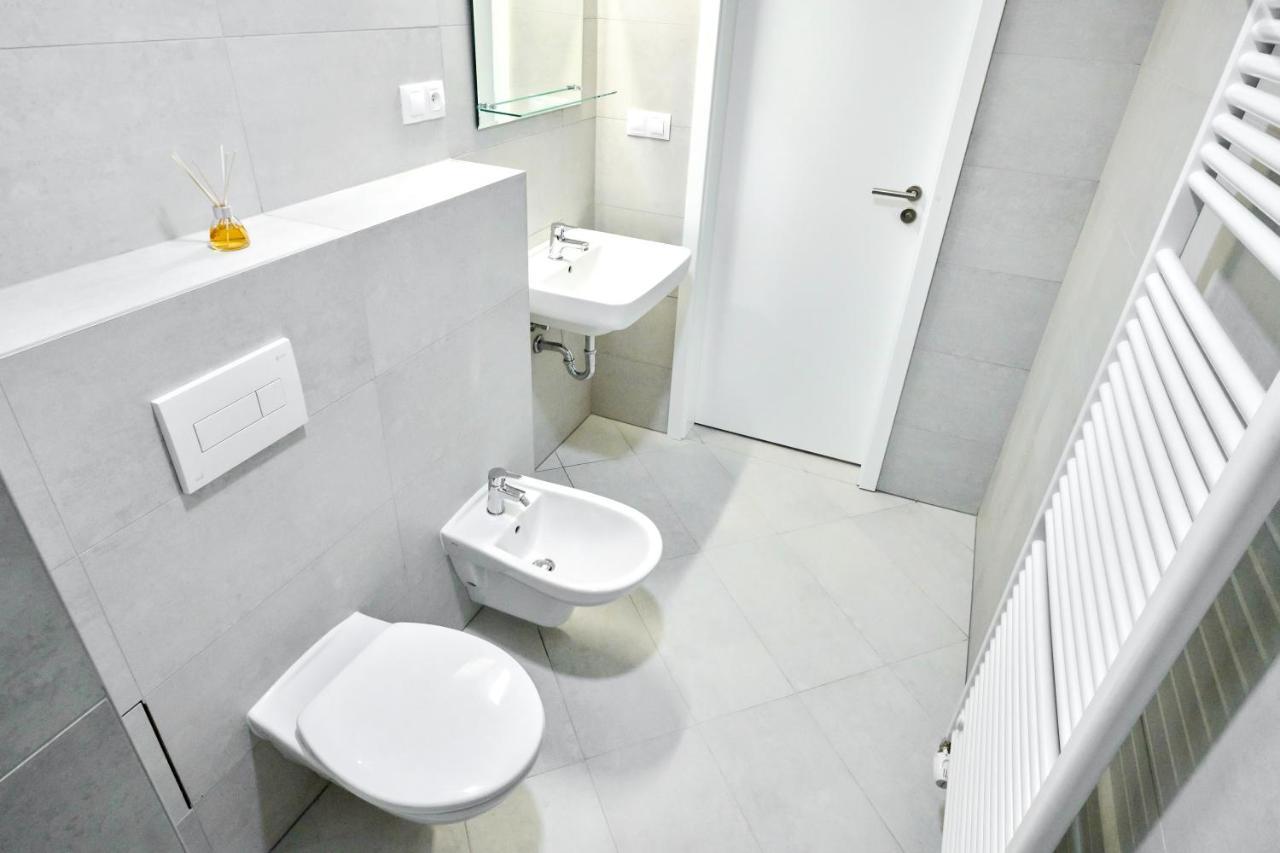 Apartment Honest Smichov Prague