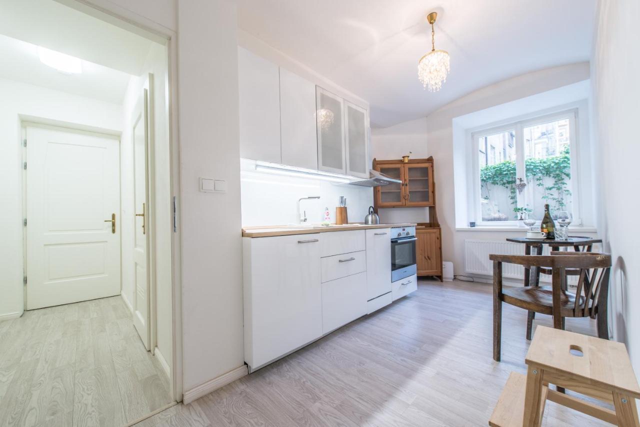 Daire Quiet In The Center With Own Terrace *