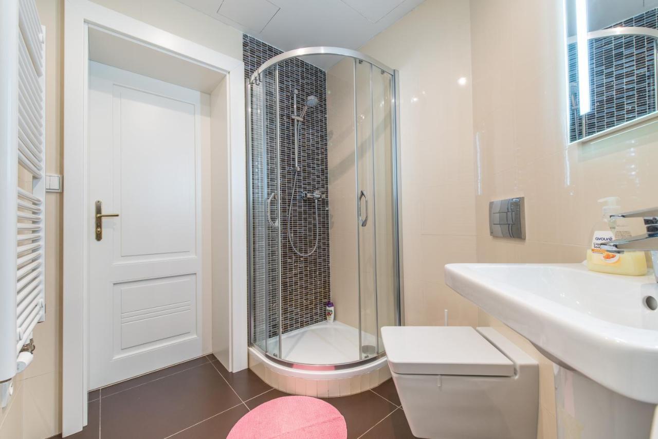 Quiet In The Center With Own Terrace Daire *