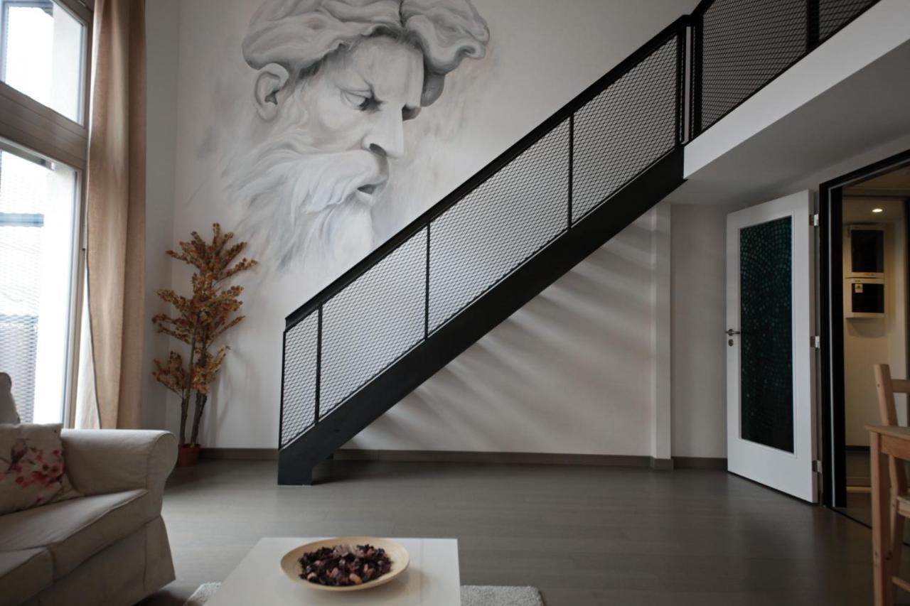 Boutique Lofts Apartment *