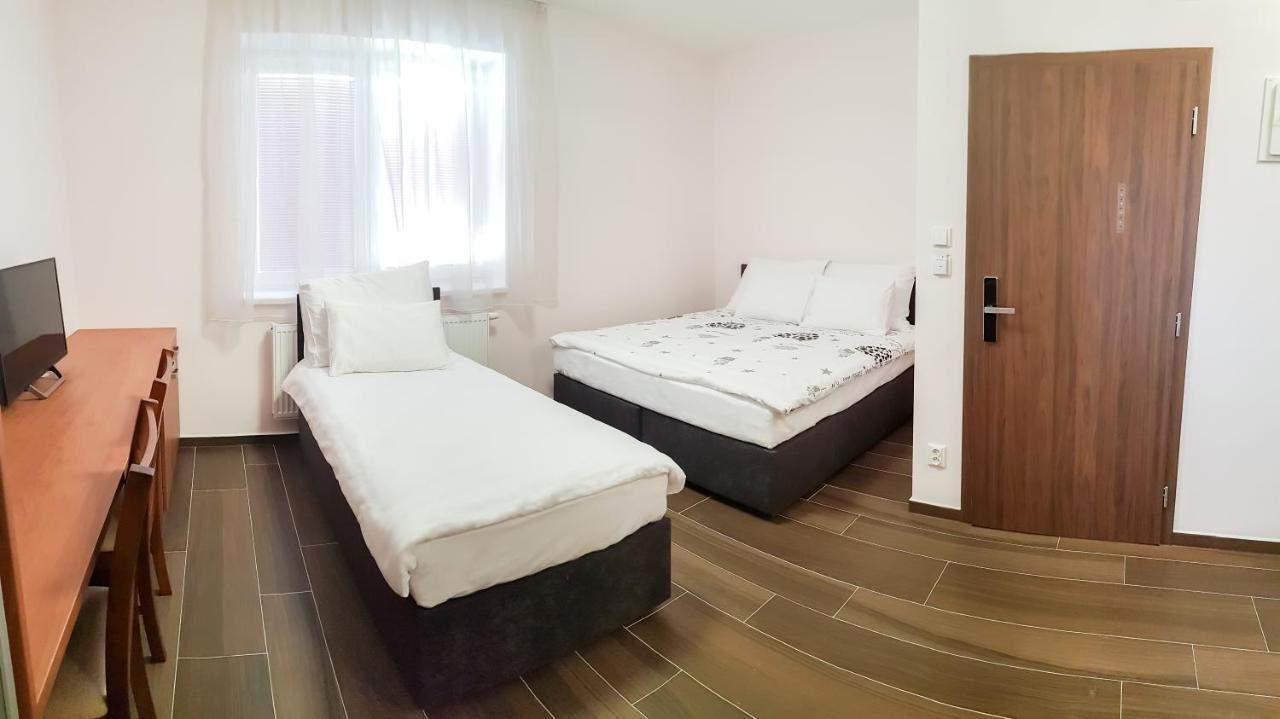 De Luna Guest house