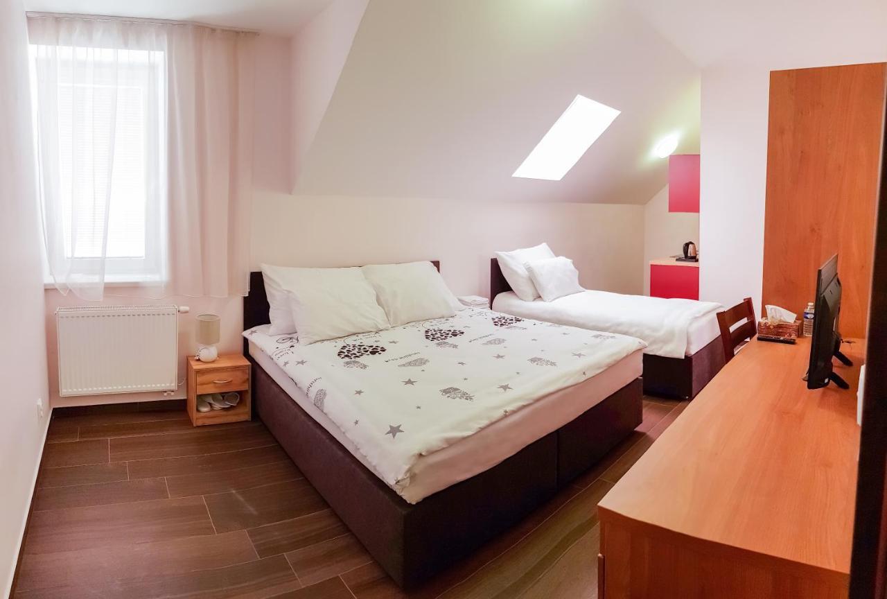 De Luna Guest house 3*