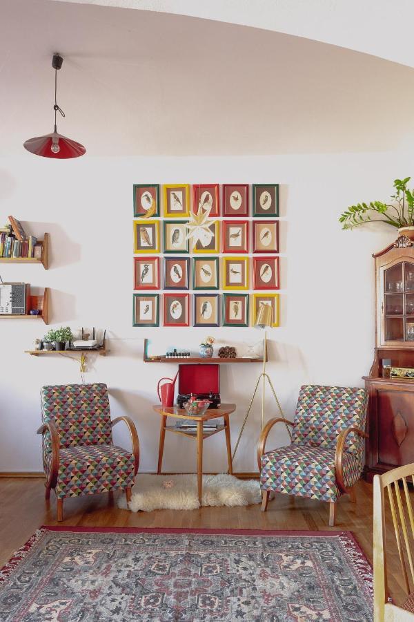 Victoria Design - Rehorova Prague