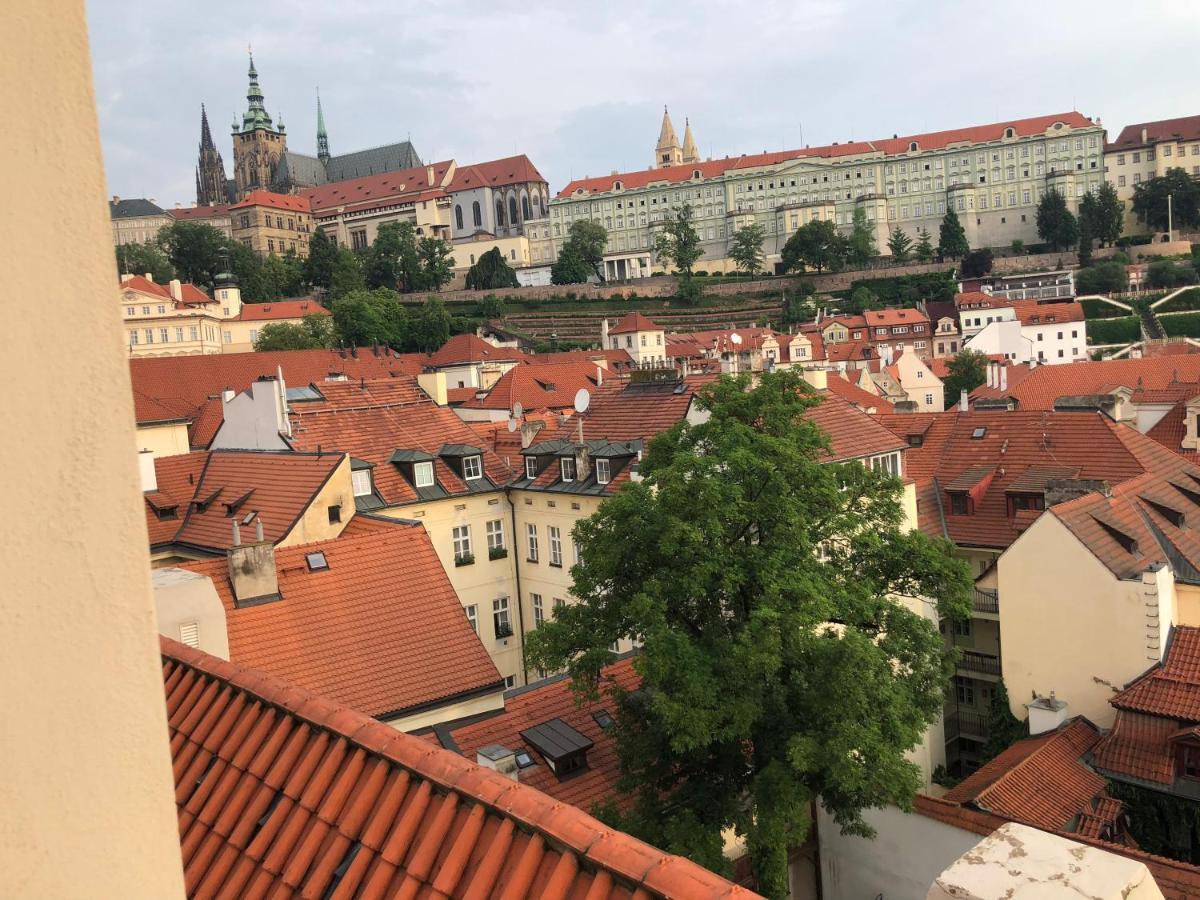 Charles Bridge Daire Prag