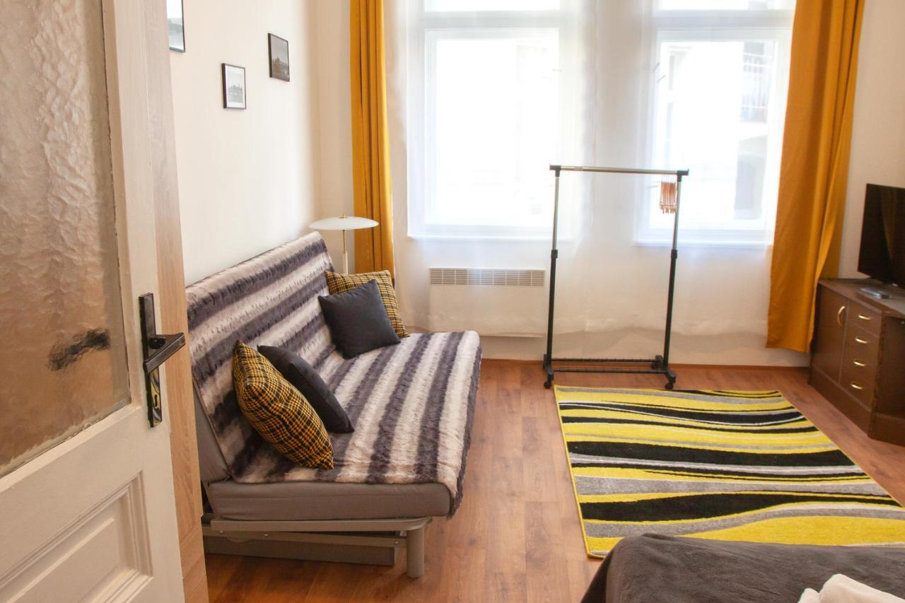 Lucky Angel In Apartment