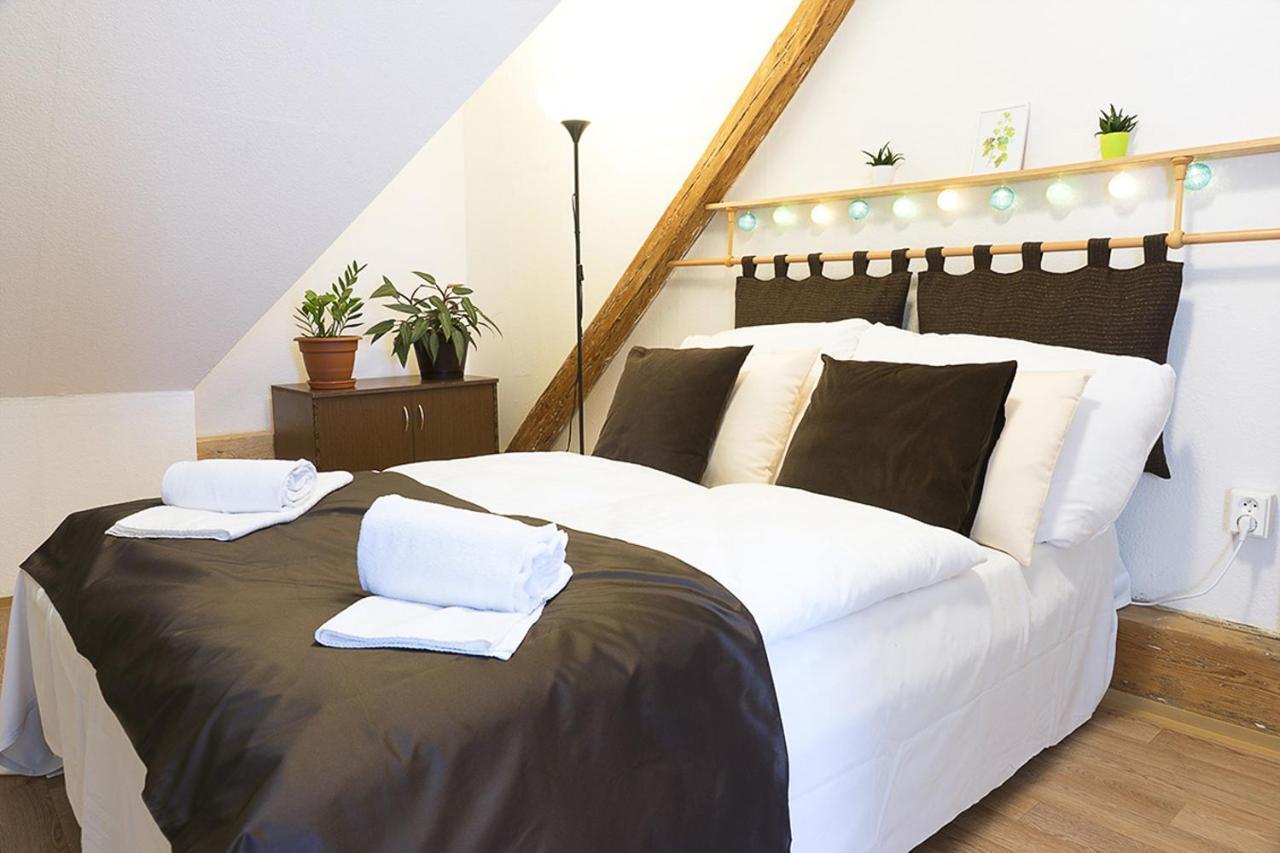 Lucky Angel In Apartamento Praga