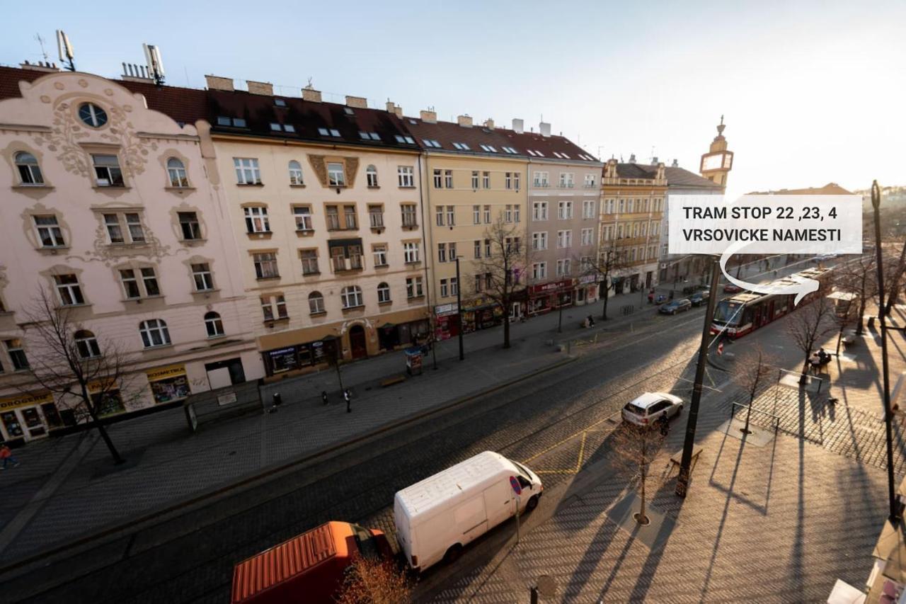 6 Bob's - 3 Bedrooms, King Size Beds * Prague