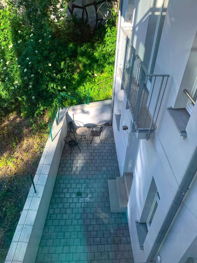 Apartment John Dee *
