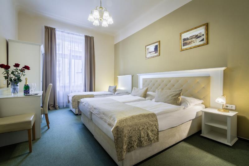Taurus Hotel 4*
