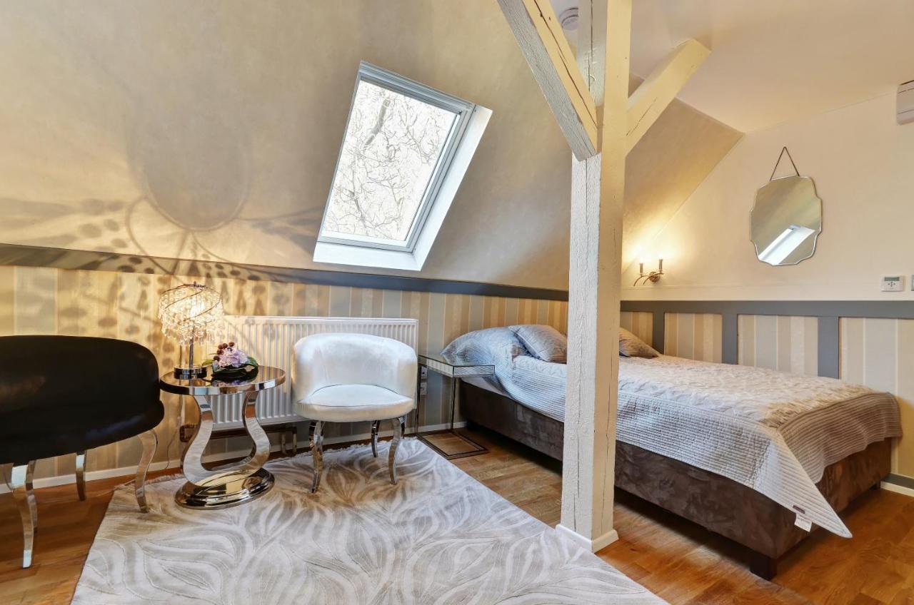 Wellness & Boutique Pod Lipkami 4* Prague