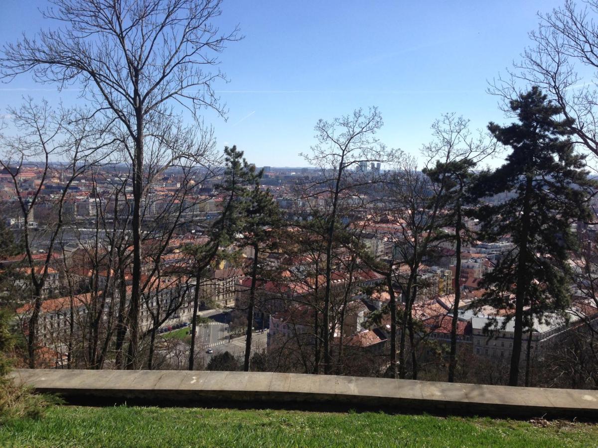 Apartment Exclusive On Zborovska Prague