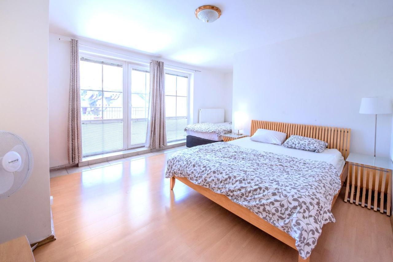 Vezenska Apartment