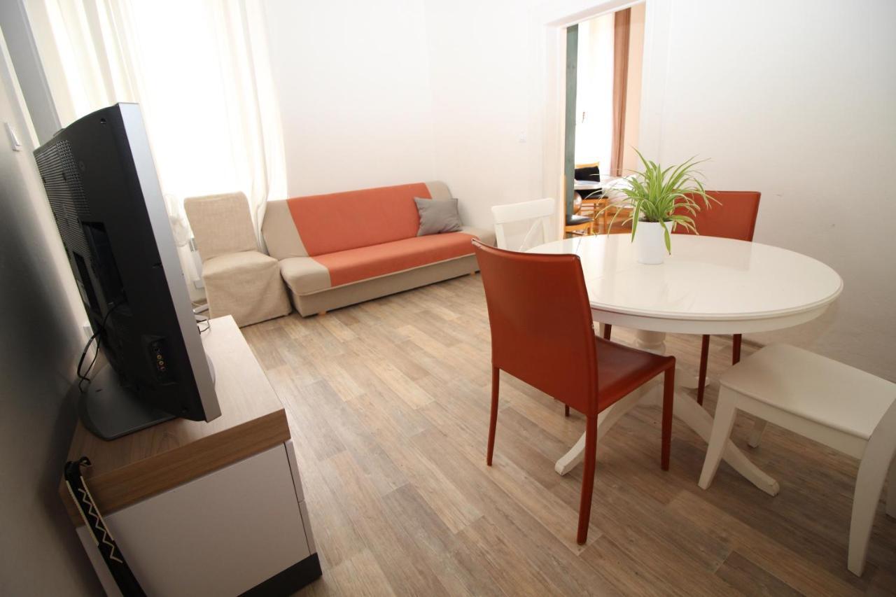 Residence Praha Aparthotel Apartment Prague