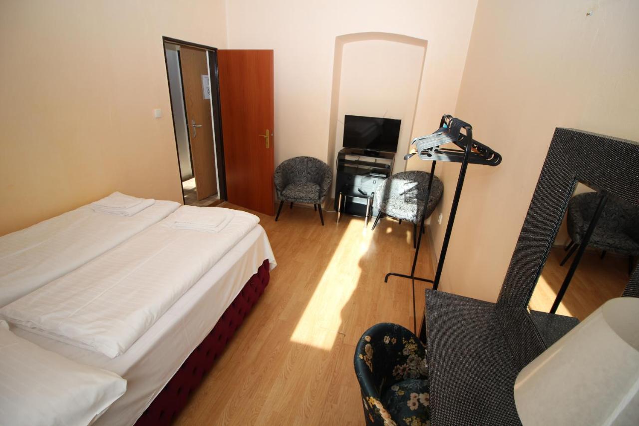 Residence Praha Aparthotel 3*