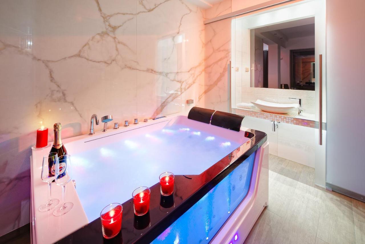 Aura Design & Garden Pool Hotel