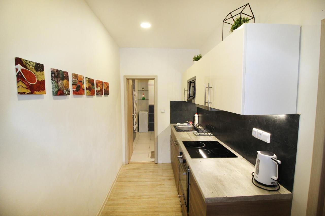 New Dlouha Prague