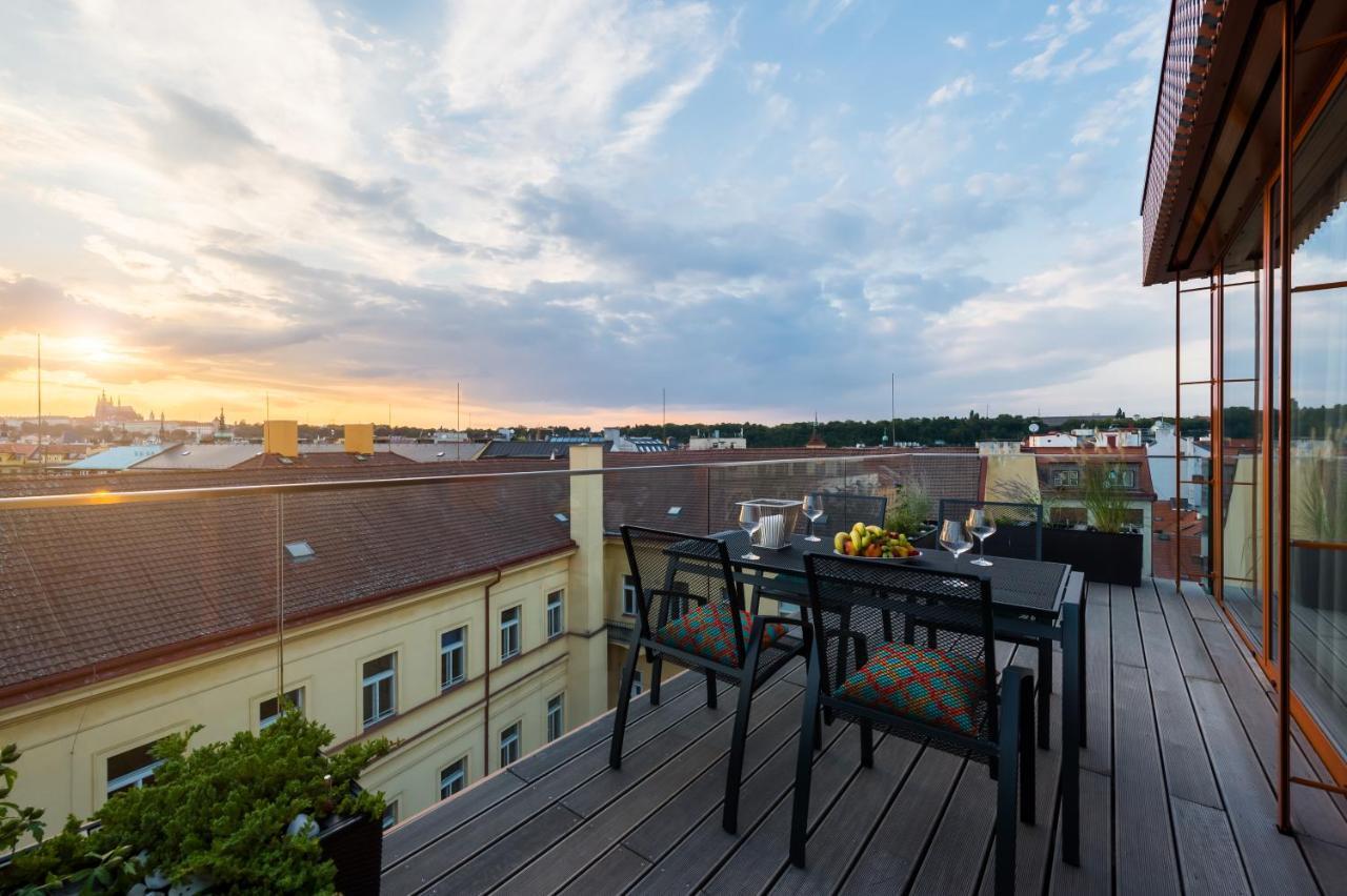 Empirent Rooftop Collection *