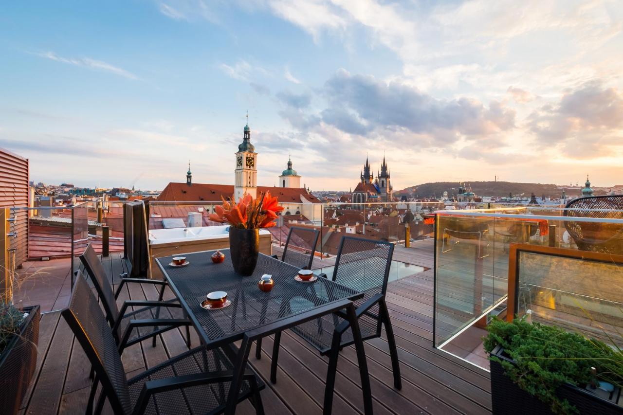 Empirent Rooftop Collection Apartment *