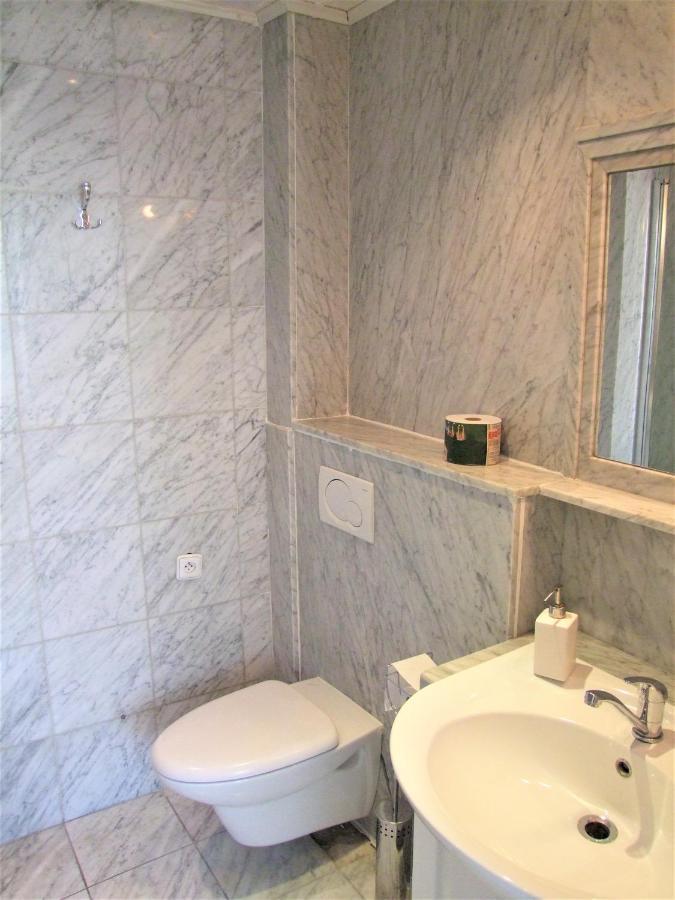 Charles Bridge Apartment