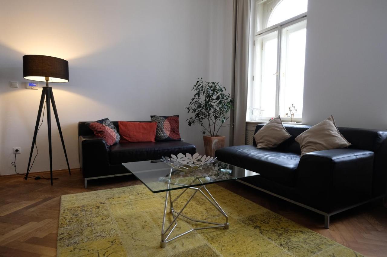 Pawlansky Apartment *