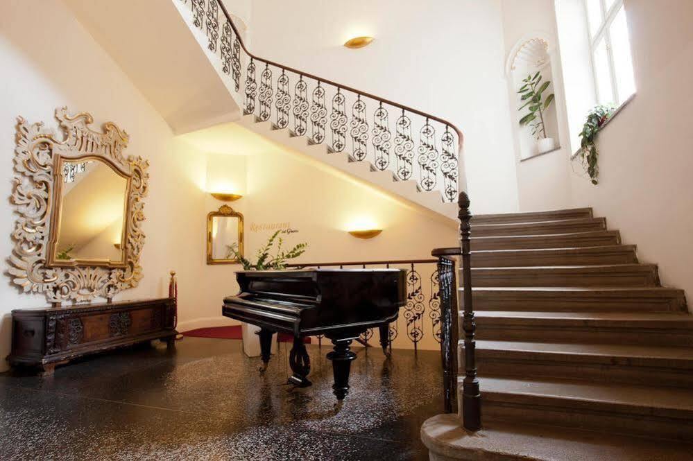 Assenzio Hotel