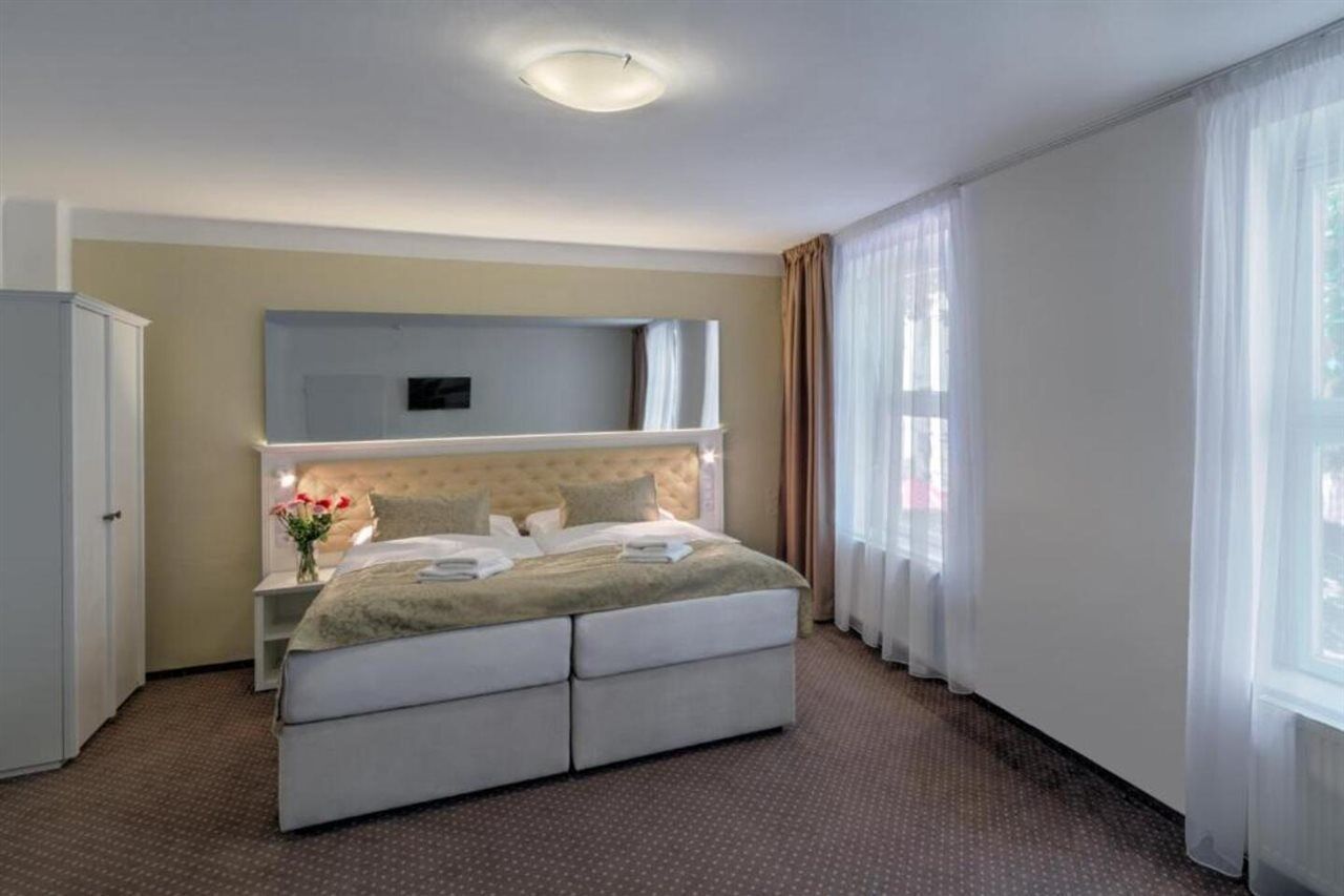 Taurus Hotel 4*