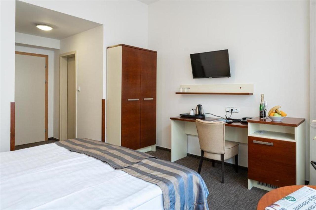Gloria Otel Prag