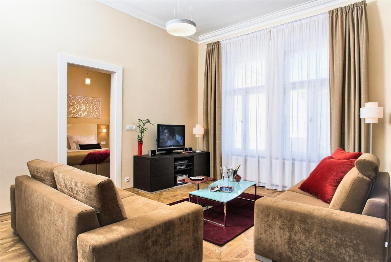 Apartment Karolina *
