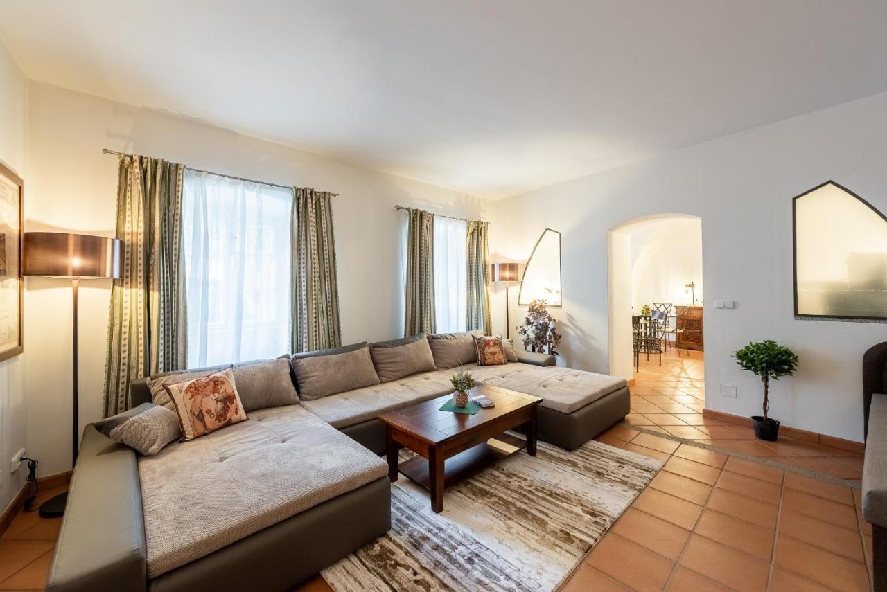 Unique Experience - Charles Bridge Apartamento Praga