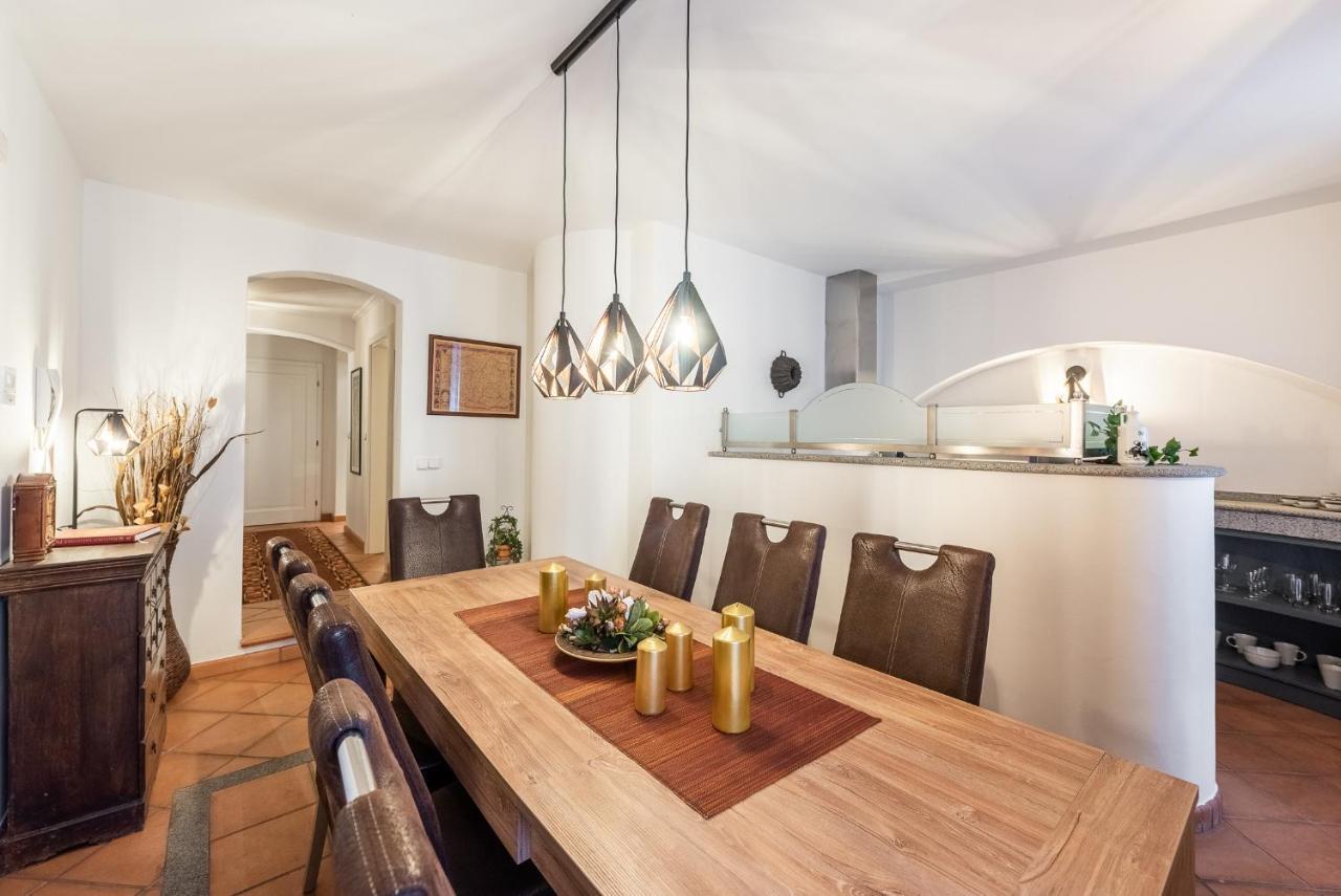 Unique Experience - Charles Bridge Apartamento *