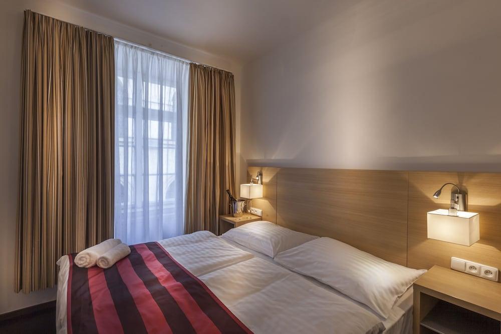 U Malvaze Otel 4*