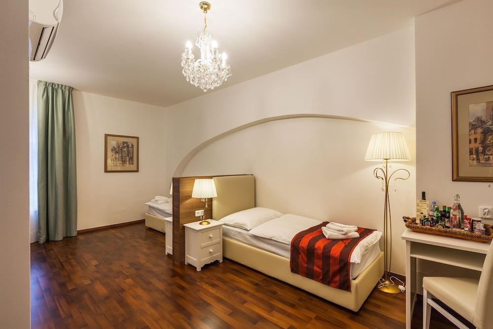 U Malvaze Otel