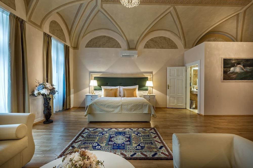 U Malvaze Otel Prag