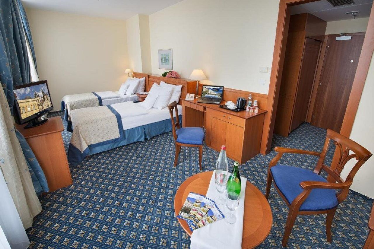 Ramada Centre Hotel