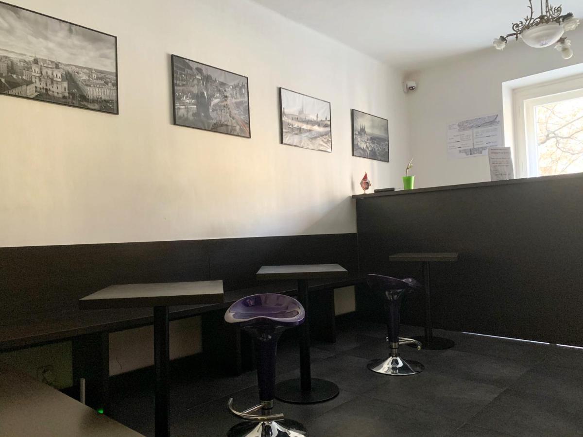 Fontana Hostel *