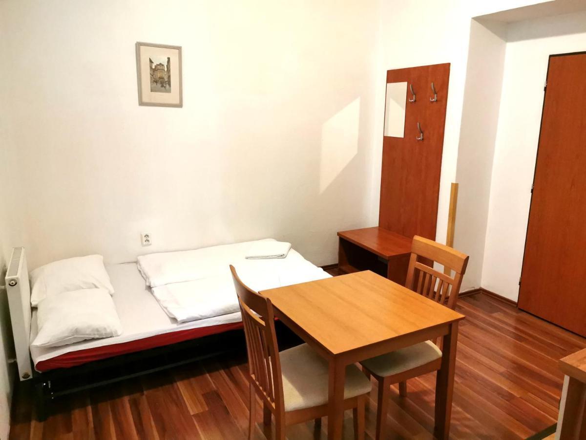 Aparthotel Amandment
