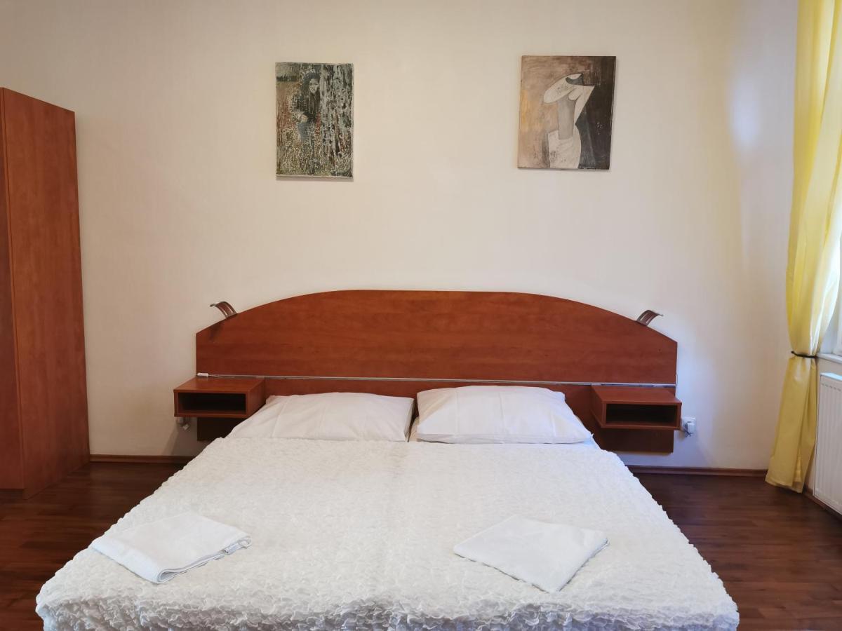 Amandment 3* Prague